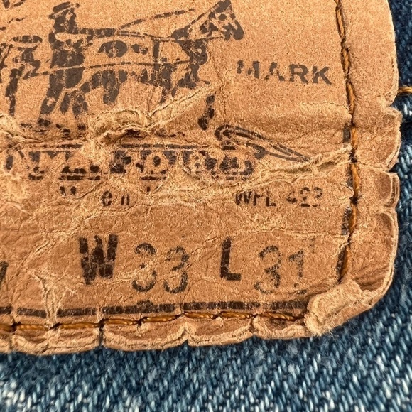 Levi’s Men’s Buffalo David Bitton Slim Distressed Bootcut Jeans Size 33 x 31 - Picture 5 of 5